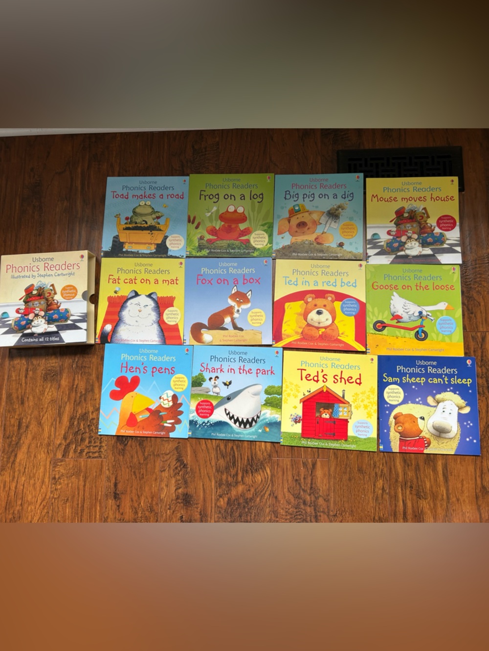 📚 Usborne Phonics Readers Book Set (12 Titles) – Early Readers / Beginner Books
